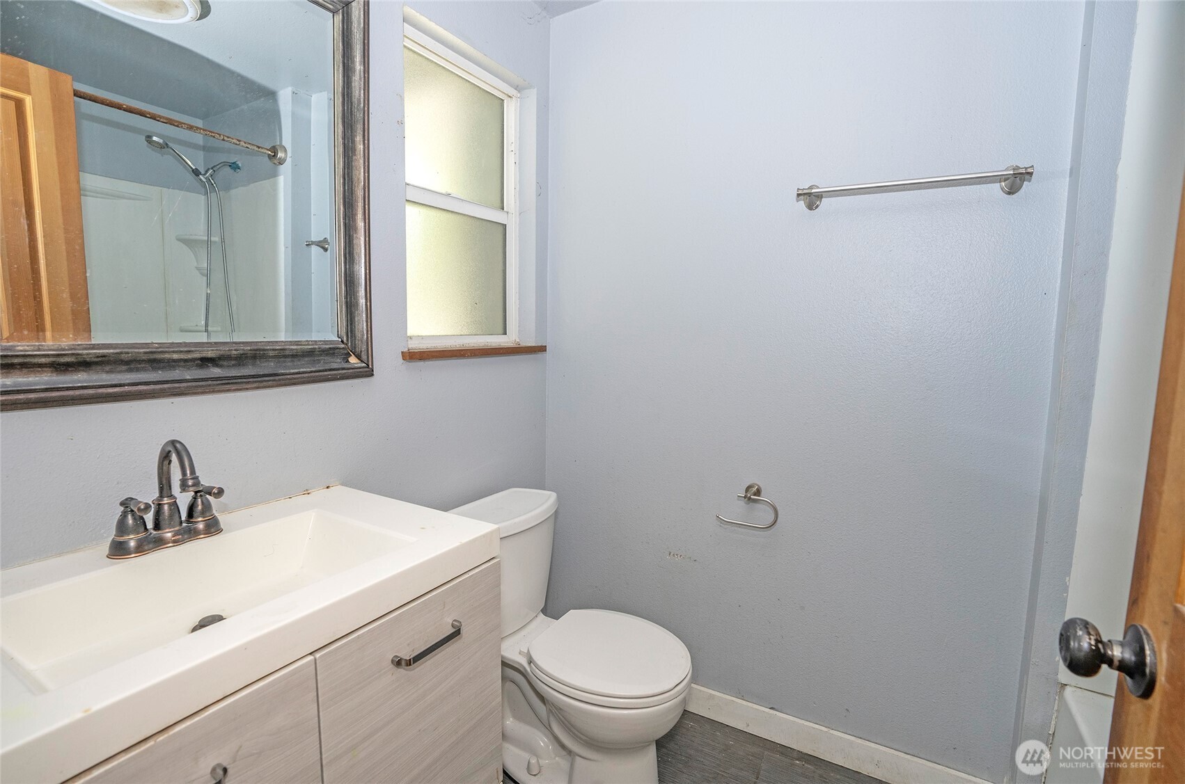 11 E Mox Chehalis Road