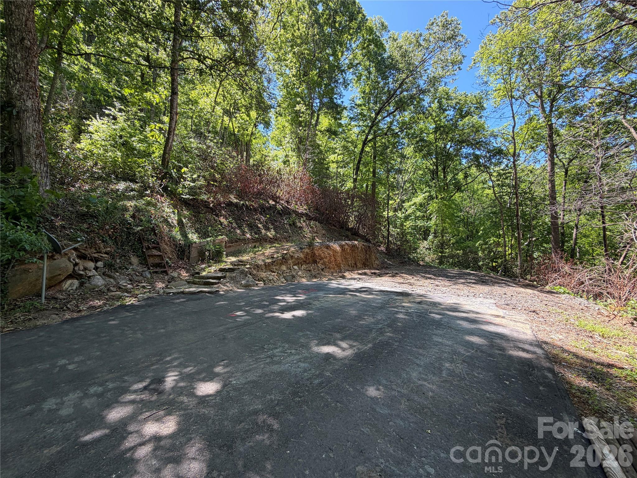 25 Buck Ridge Road
