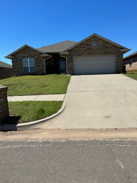 Welcome to your new home in the heart of Moore! This spacious 3-bedroom, 2-bathroom home offers 1,546 sq ft of comfortable living with an open floor plan that’s perfect for families or entertaining guests. $1525.00 per month with a $1525.00 Deposit. Contact LaCey Black at 405-641-6459 (Call/Text) or Larry Taylor at 405-641-6459 (Cell).

Don't miss your chance to make this wonderful home yours!

? Key Features:

Large living room with a cozy fireplace – perfect for relaxing evenings

Spacious dining area ideal for gatherings

Open kitchen with plenty of natural light and a gas stove for the home chef

Main suite includes a walk-in closet, garden tub, and separate shower

Thoughtfully designed layout for privacy and flow

Large backyard with a covered patio – great for outdoor fun and relaxation

Close to neighborhood park, shopping, dining, and offers easy access to highways