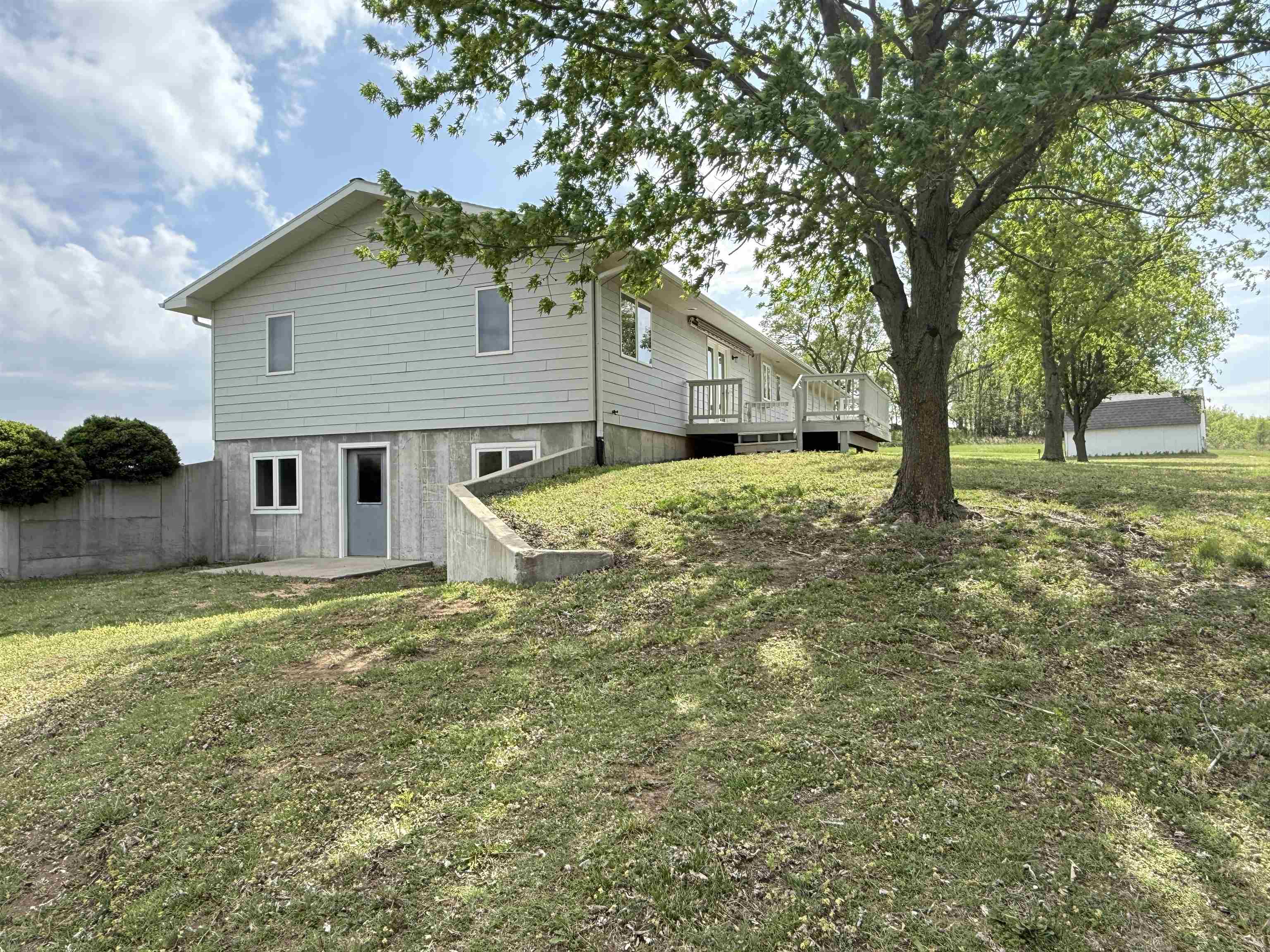 11985 Falcon Rd