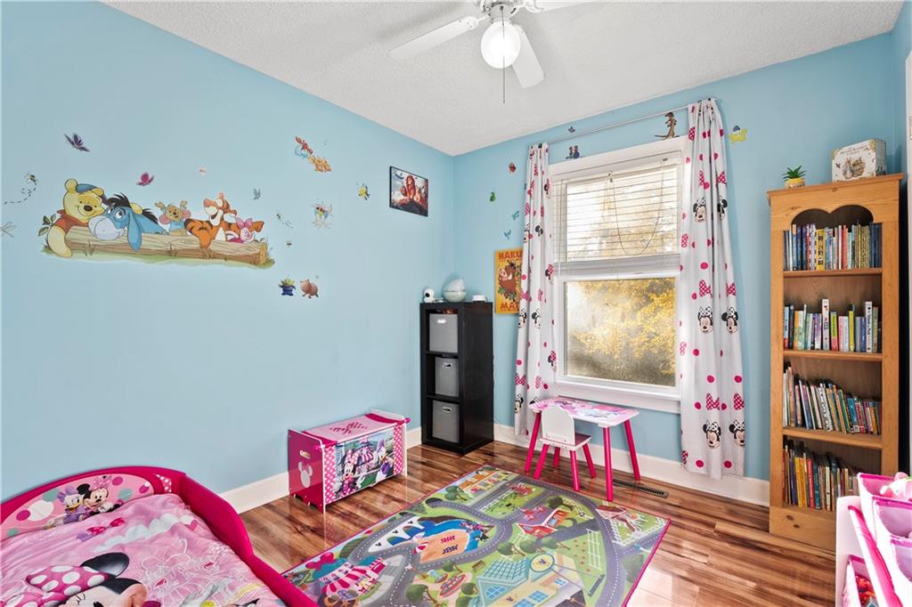 1705 SE Abbey Street