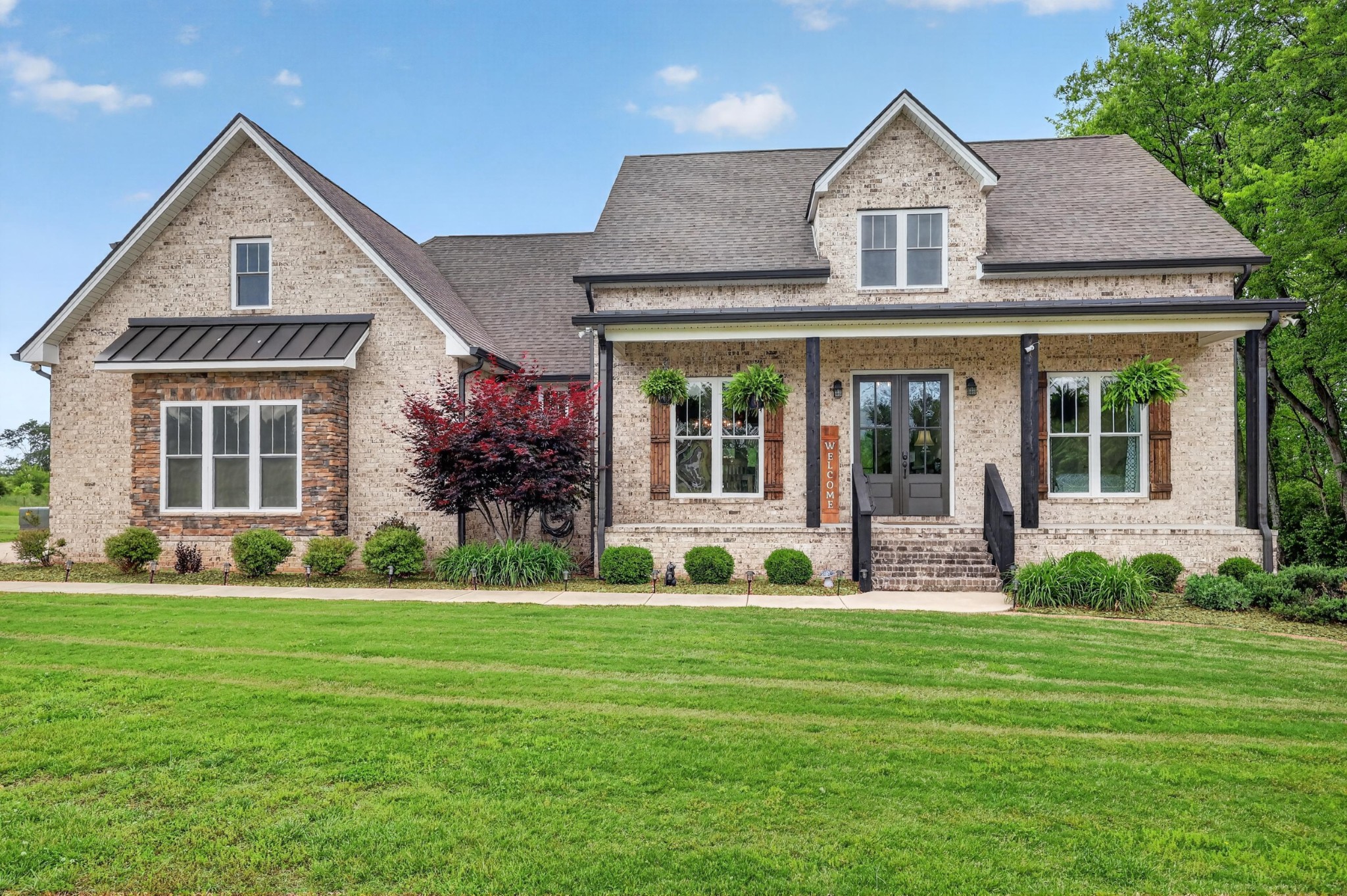 923 Dobbins Pike