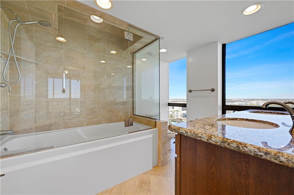 600 E Admiral Boulevard 1608