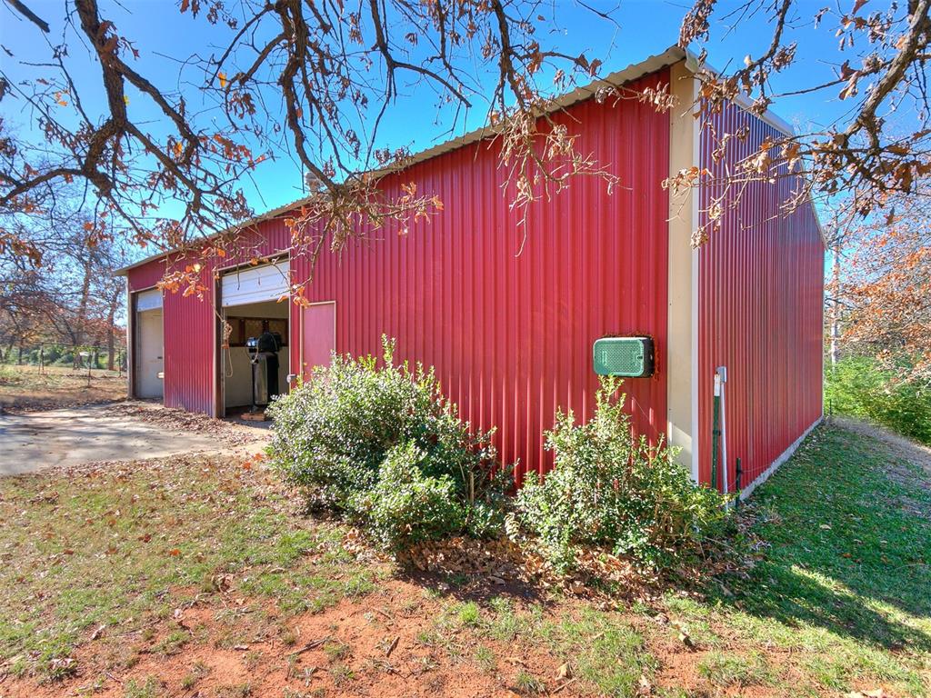 9901 Woodview Drive