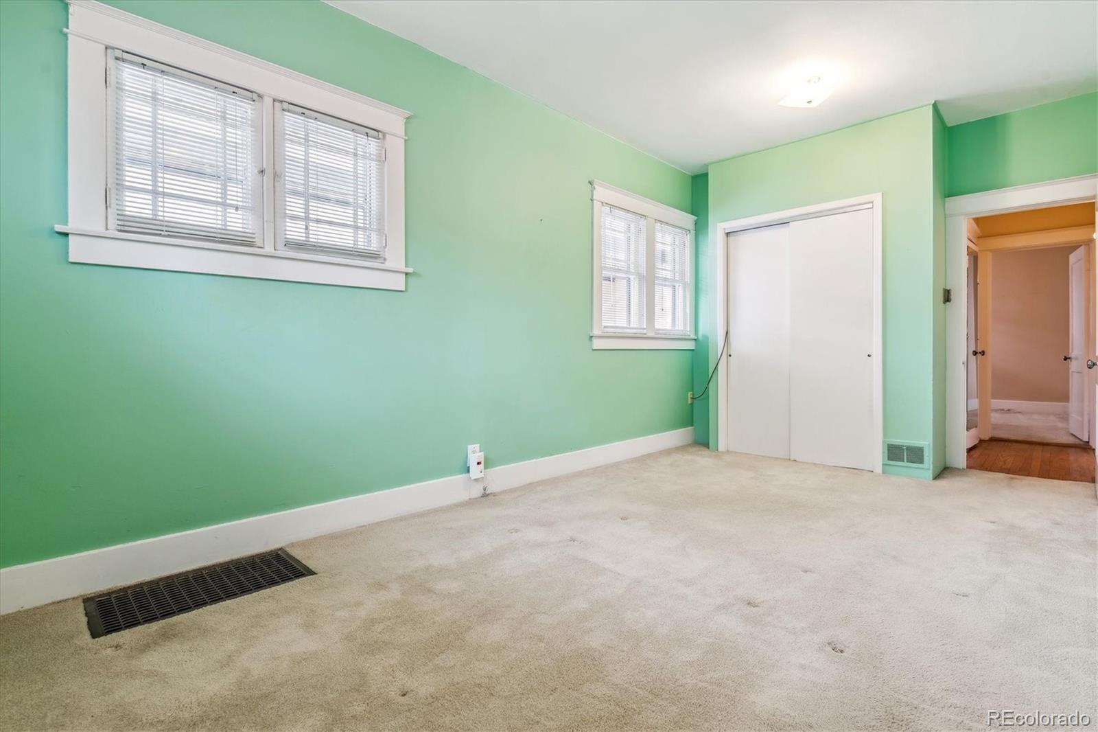 869 S Williams Street