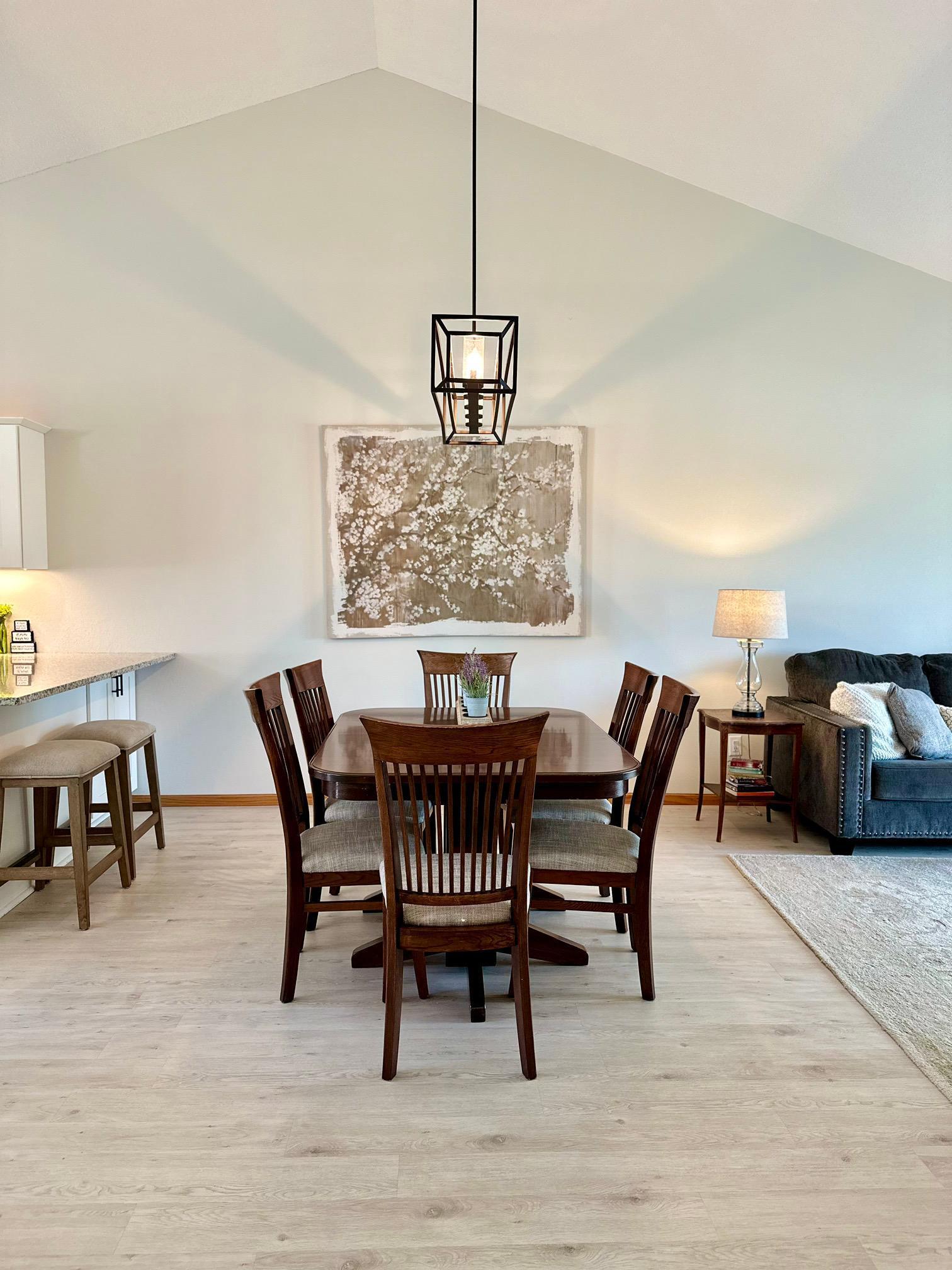 1103 Par Lane SE
