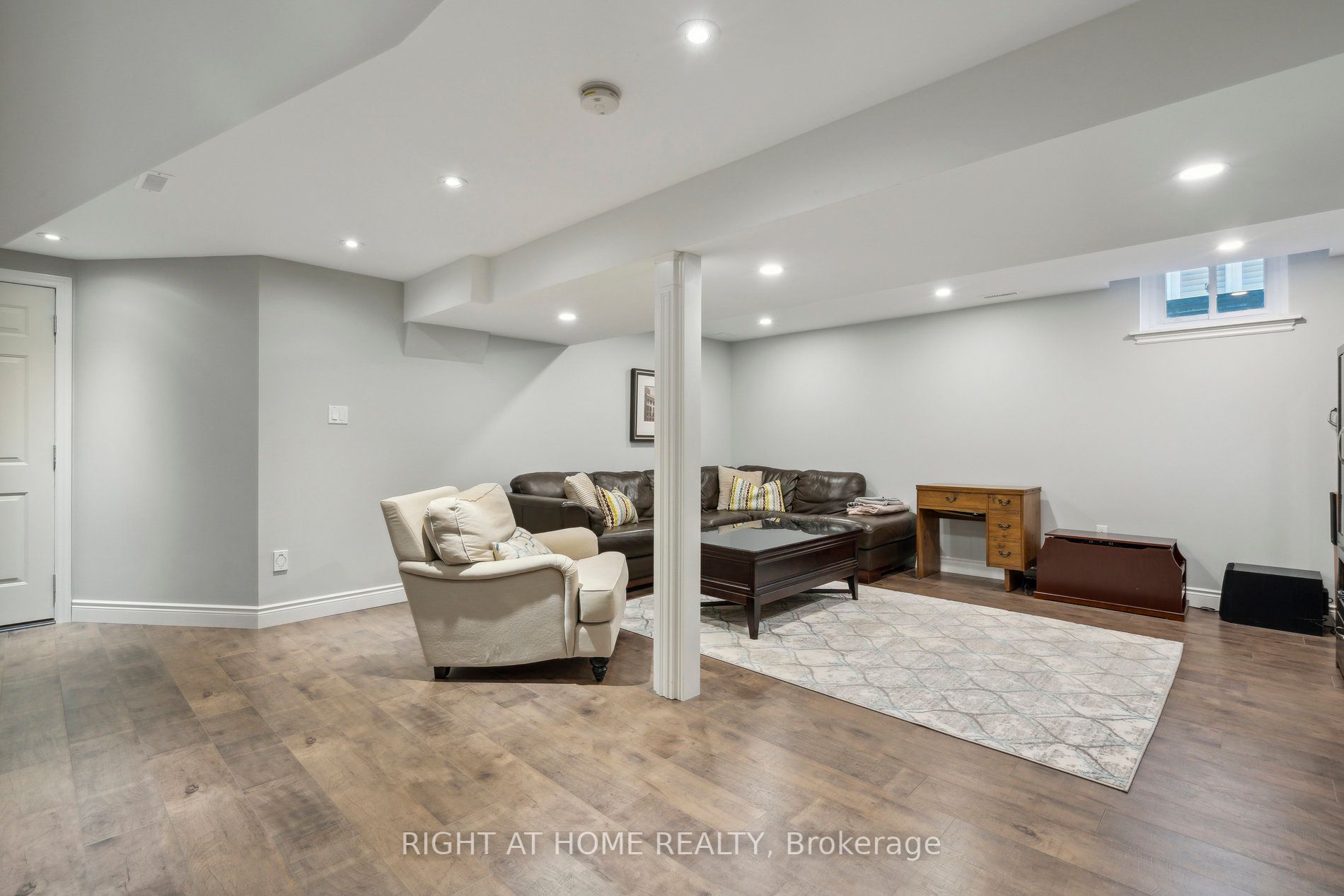 220 National Dr