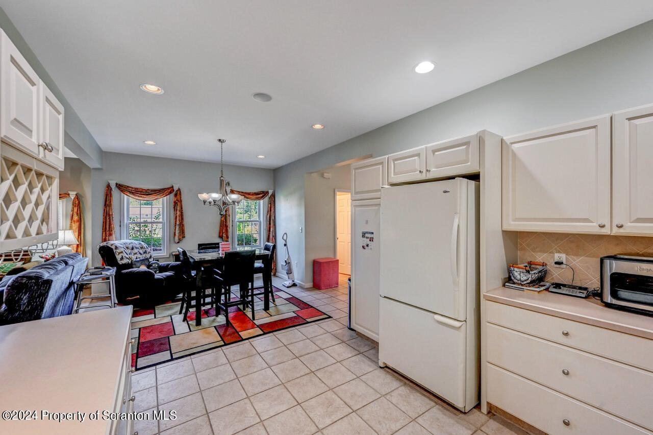 64 Parkland Drive Bldg 31