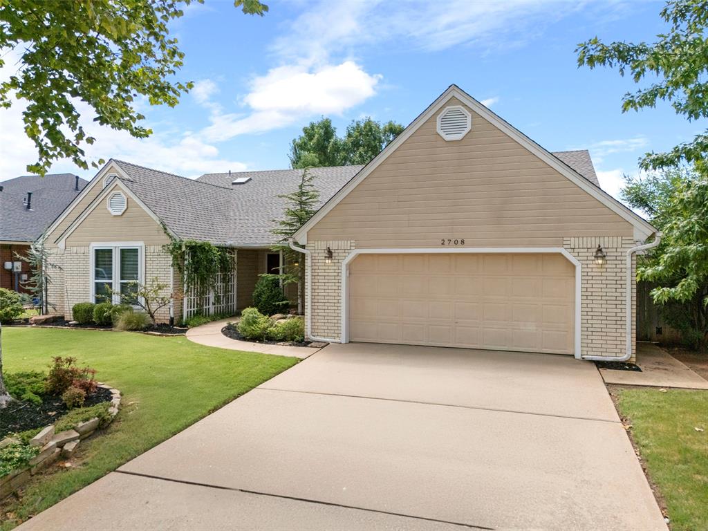 Beautifully maintained home with many updates. This property offers comfort, style and functionality.  The kitchen features granite, stainless steel appliances, breakfast bar and an abundance of work space.  The family room features a fireplace and is open to the kitchen.  The formal living and dining are open to each other.  There is a florida room across the back overlooking the nicely landscaped yard.  3 spacious bedrooms plus a study/flex room right off the family room.  The bedrooms all have walk-in closets. The HOA offers a pool, playground and common areas.  Great home for entertaining.  Easy access to the Hefner Parkway (74), Kilpatrick (344), Quail Springs area shopping, local restaurants  and much more.