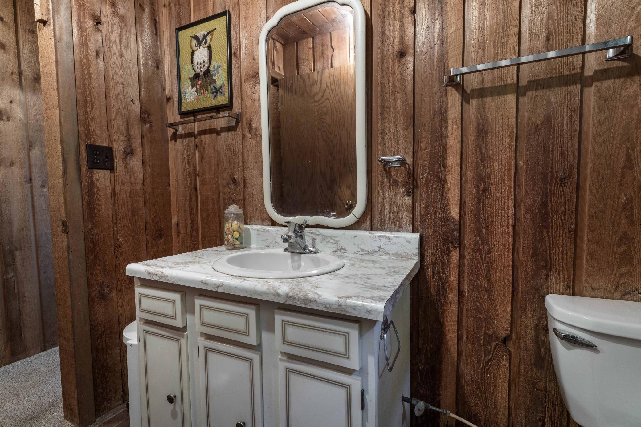 39060 Peninsula Lane