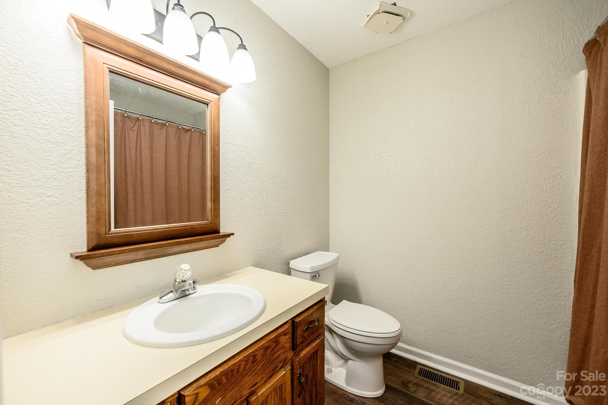 117 Windy Oaks Court