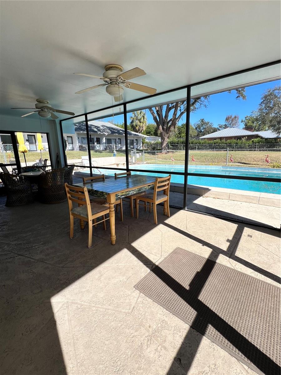 711 Springer Drive 14