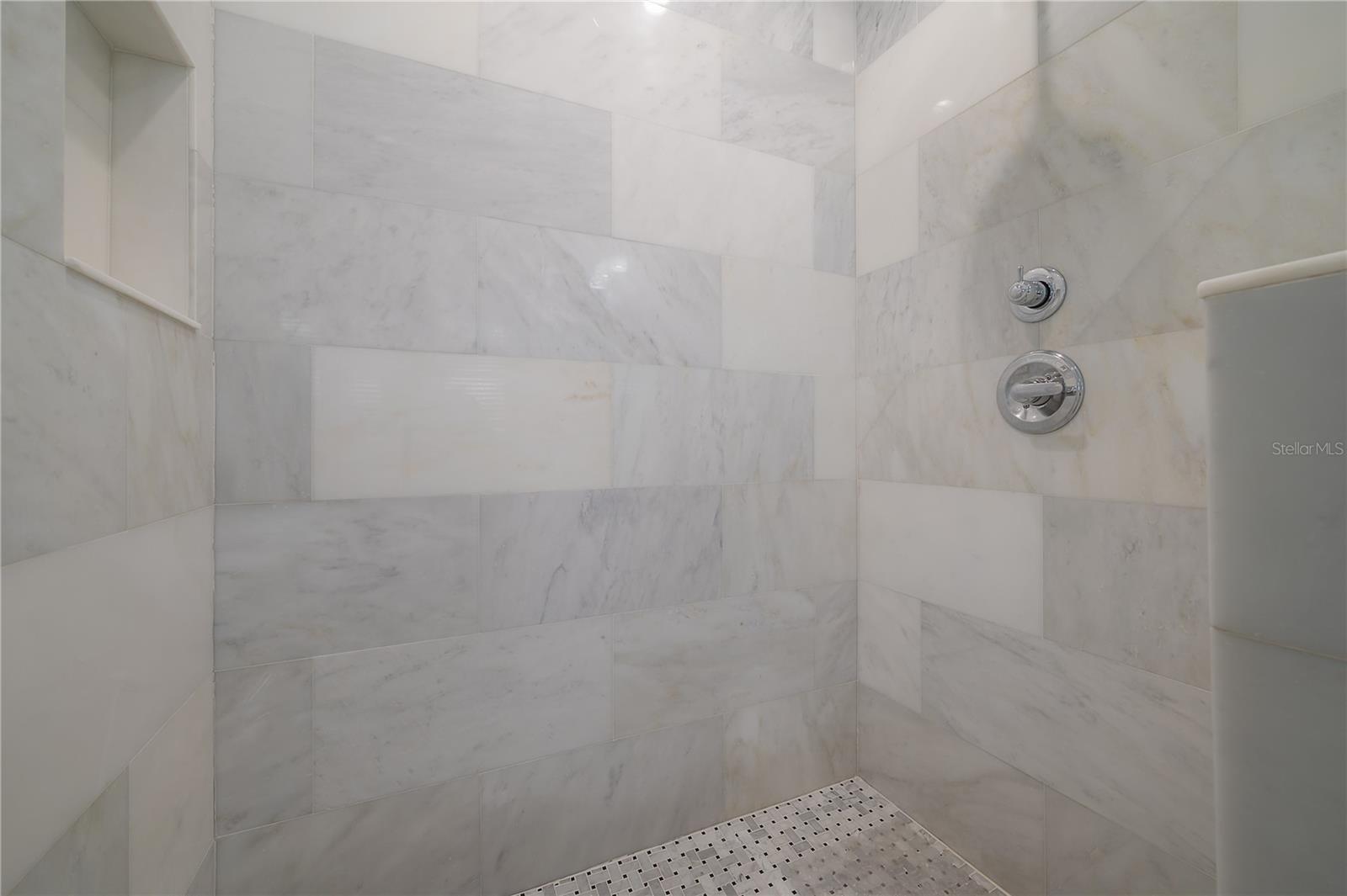 2921 W El Prado Boulevard