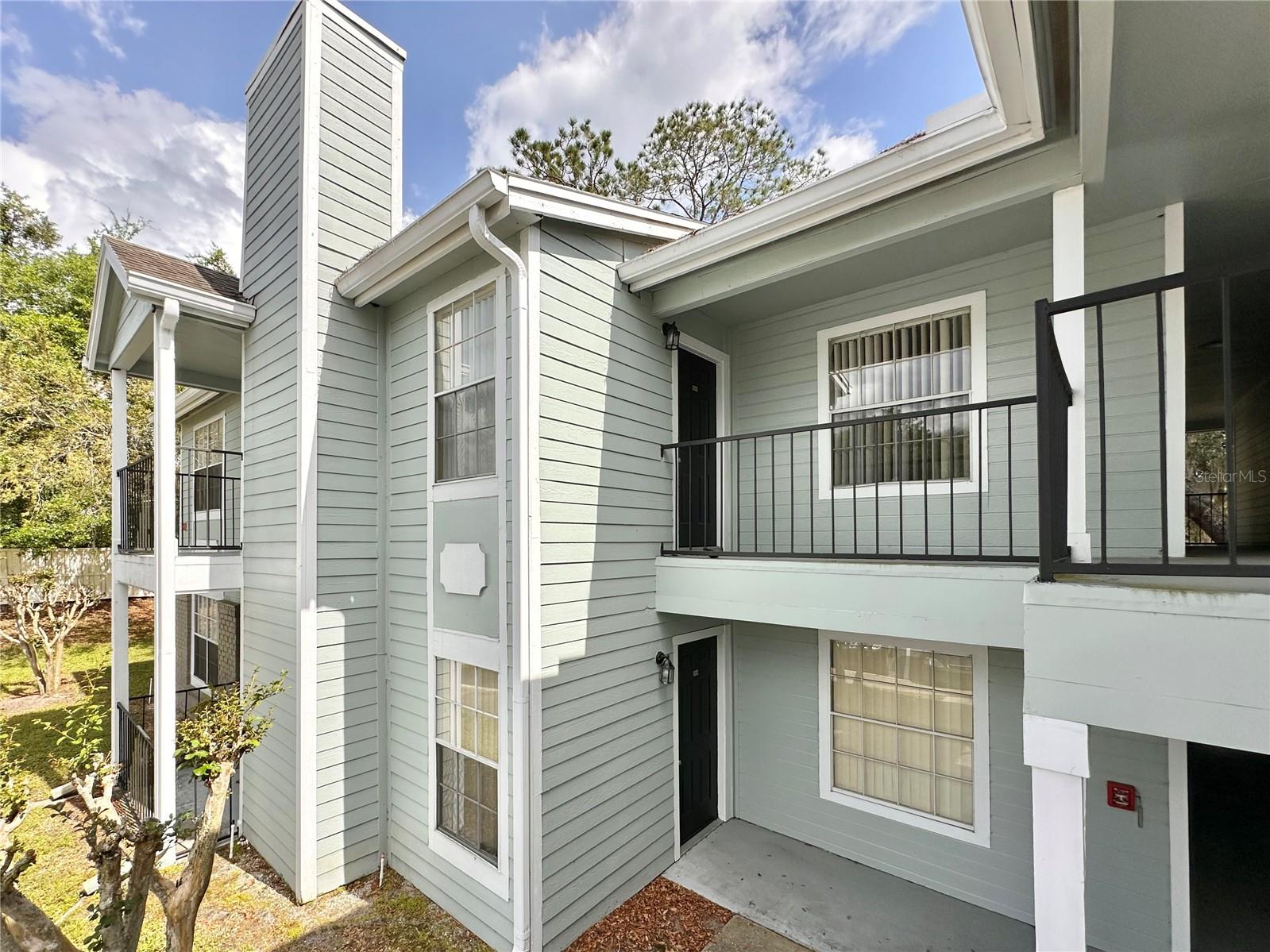 2550 N Alafaya Trail 12206