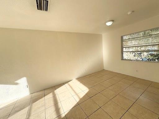 1221 Kennedy Road 48