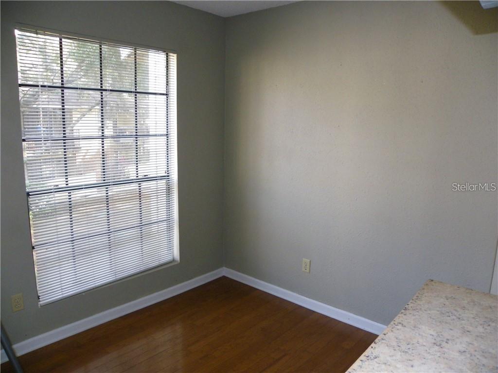 8722 Mallard Reserve Drive 204