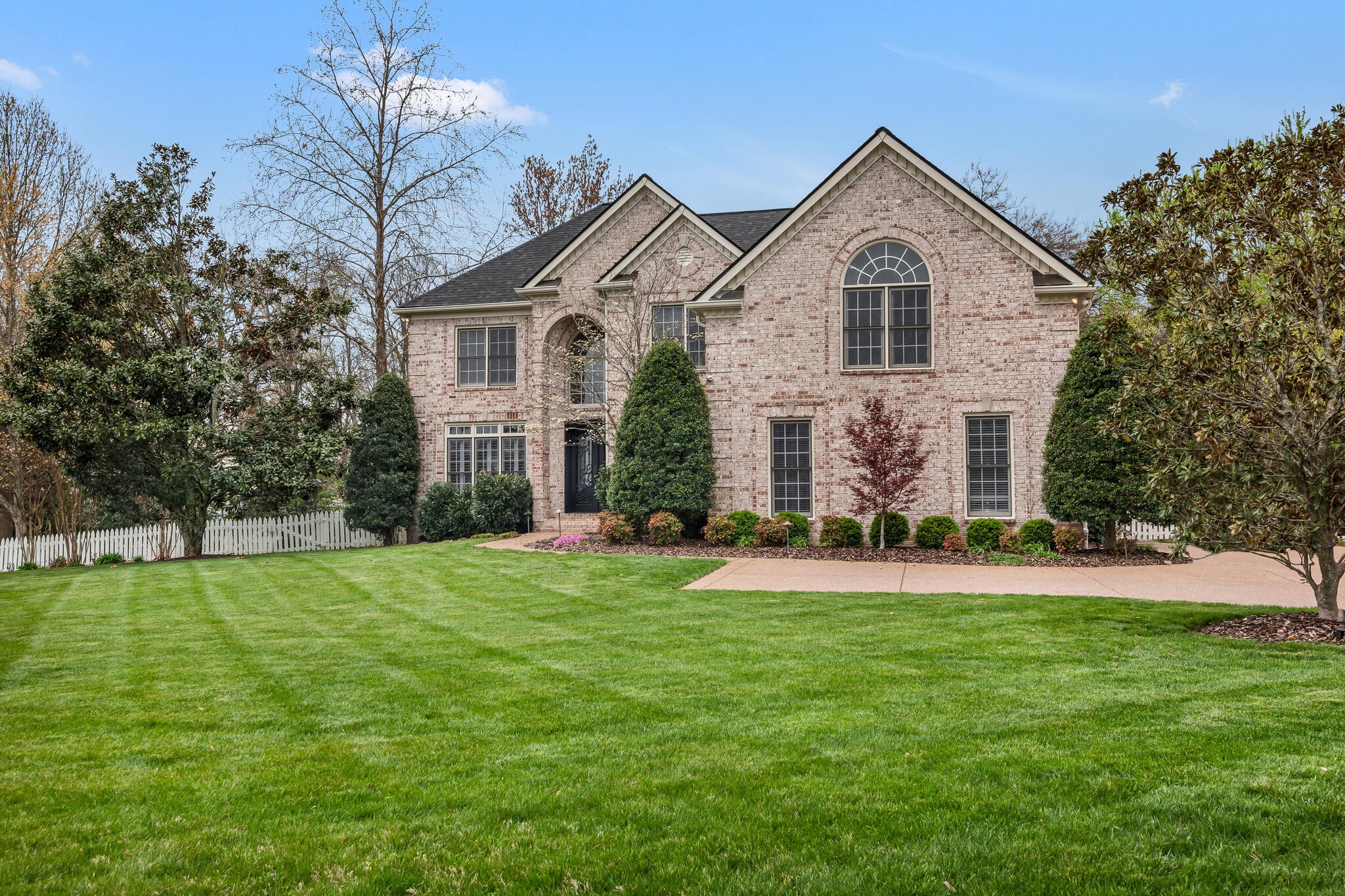 9111 Concord Hunt Cir — sold