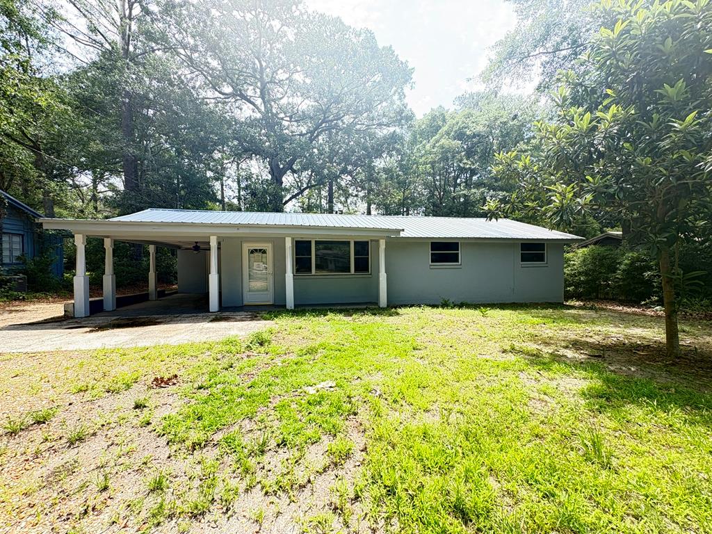 Charming 3-bedroom, 1-bath home offering comfort, convenience, and value! This inviting property features a spacious kitchen and dining room combination, creating the perfect space for everyday living and entertaining. Situated on a great-sized lot with plenty of outdoor potential. Priced to sell, this home is an excellent opportunity for first-time buyers, investors, or anyone looking for an affordable place to call home. Don't miss out on this wonderful value!