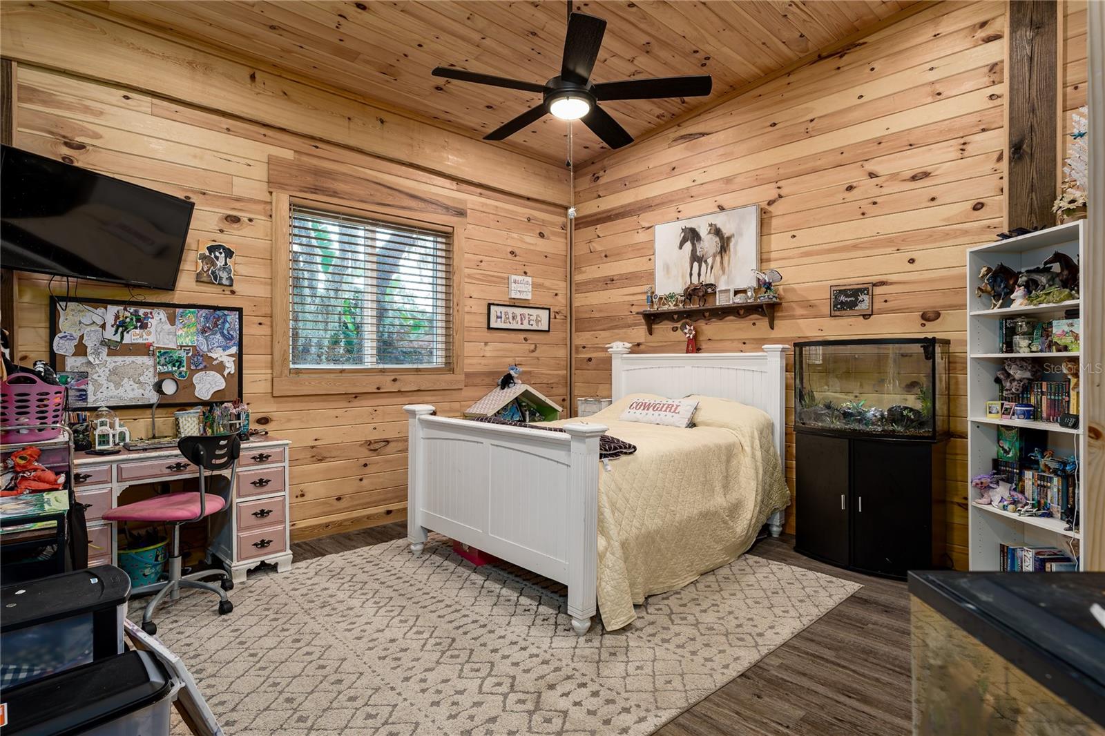 1126 & 1144 County Road 665