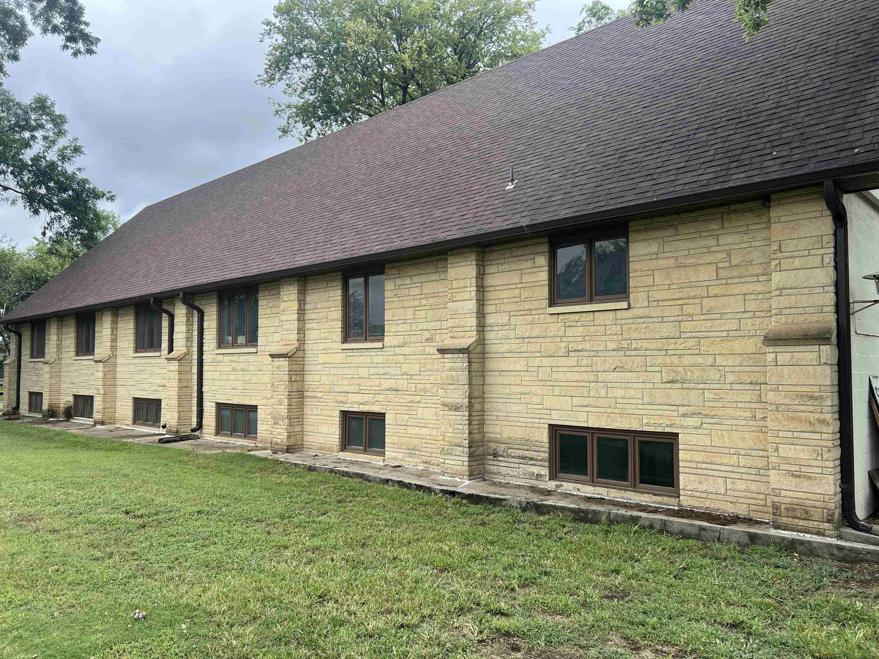 216 N A