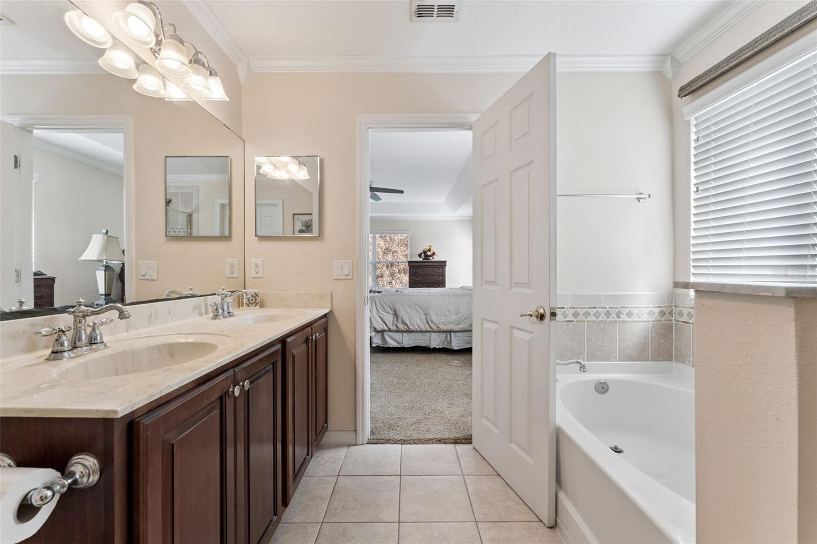 14790 Tullamore Loop