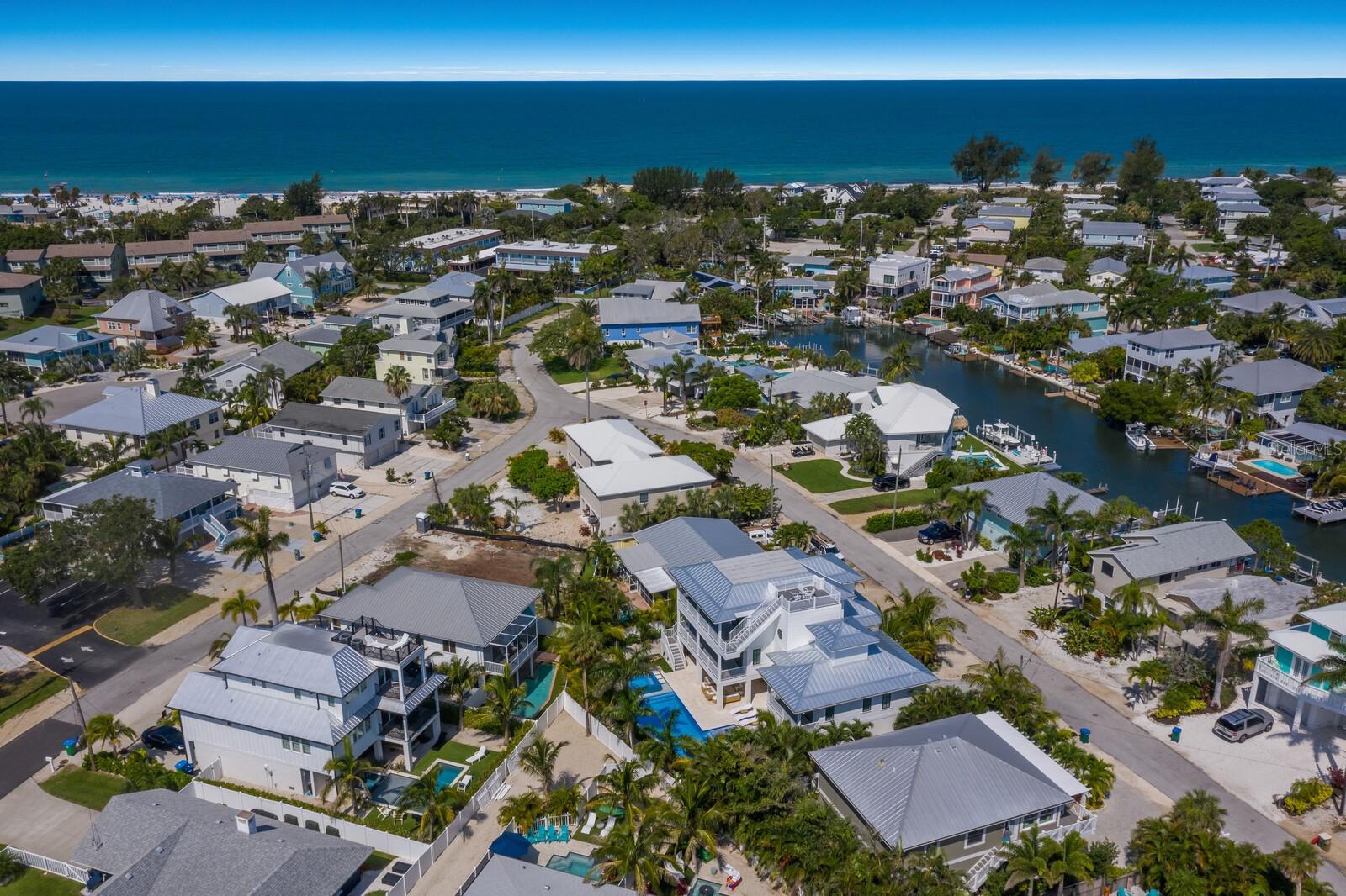 227 S Harbor Drive