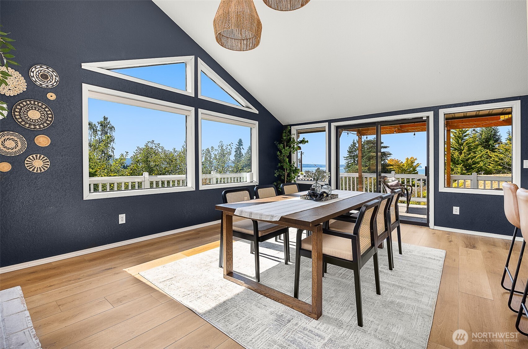 606 Prospect Avenue