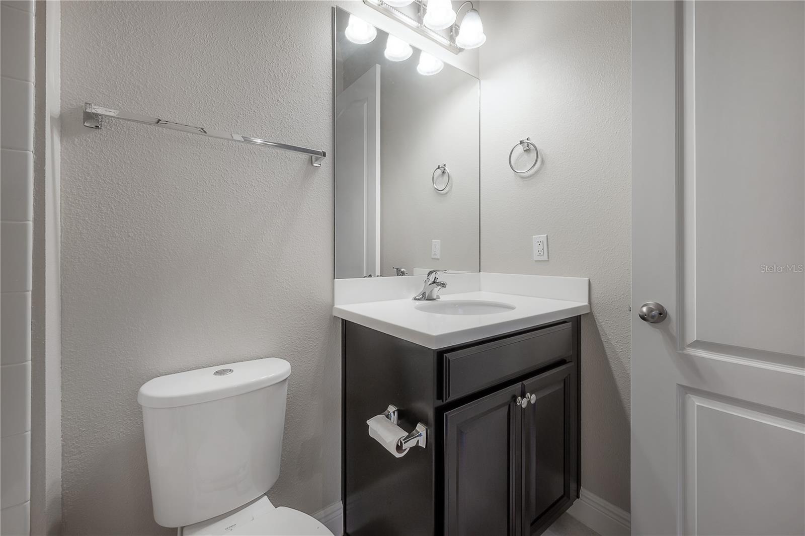 5924 Village Center Drive