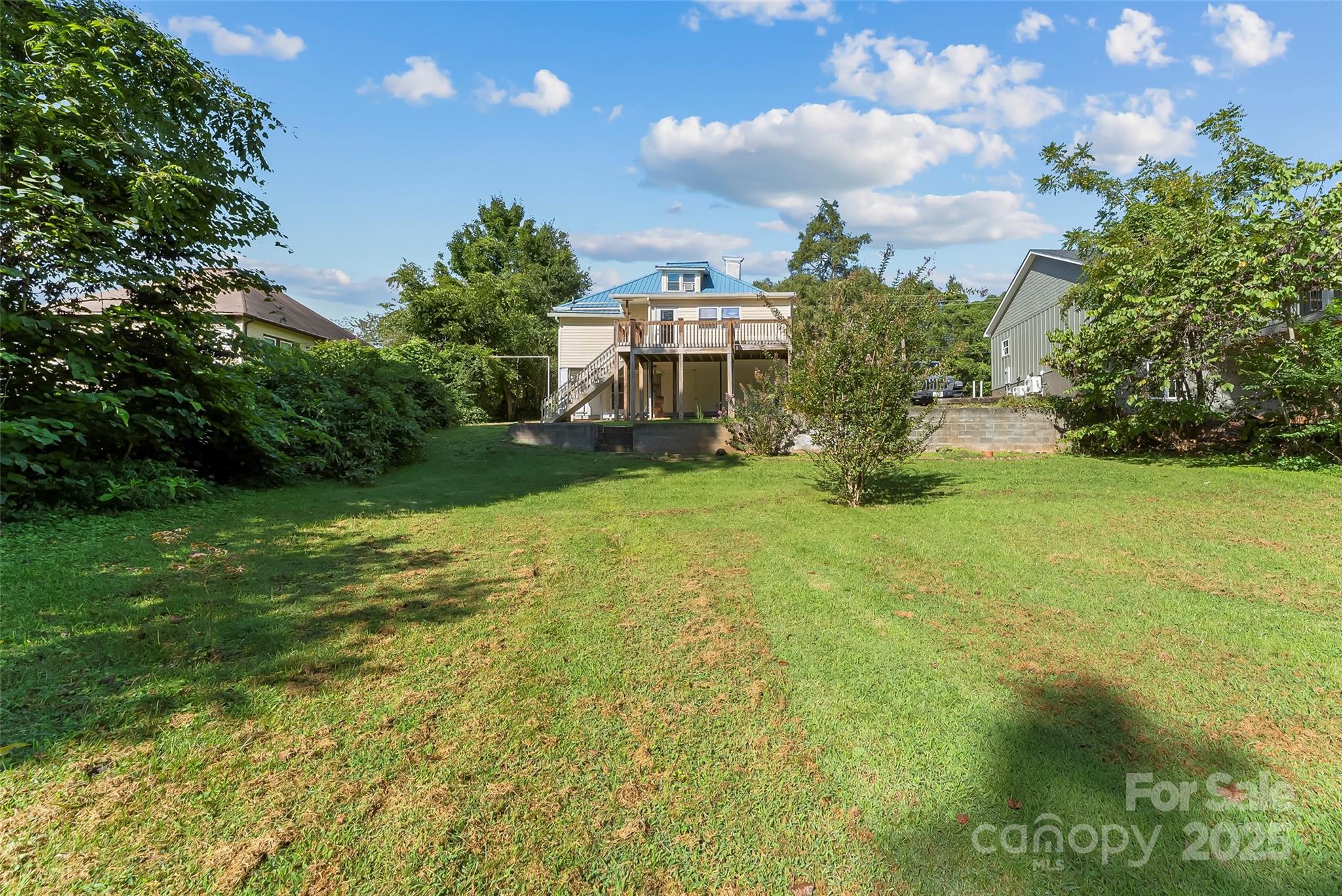 107 Burkemont Avenue