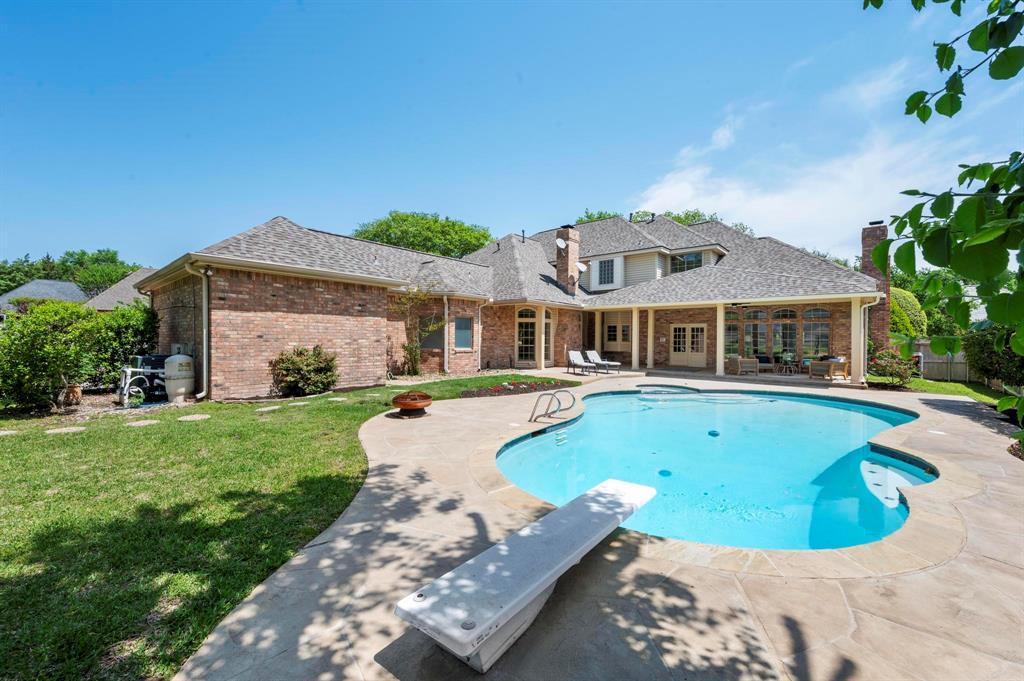 4700 Green Oaks Drive