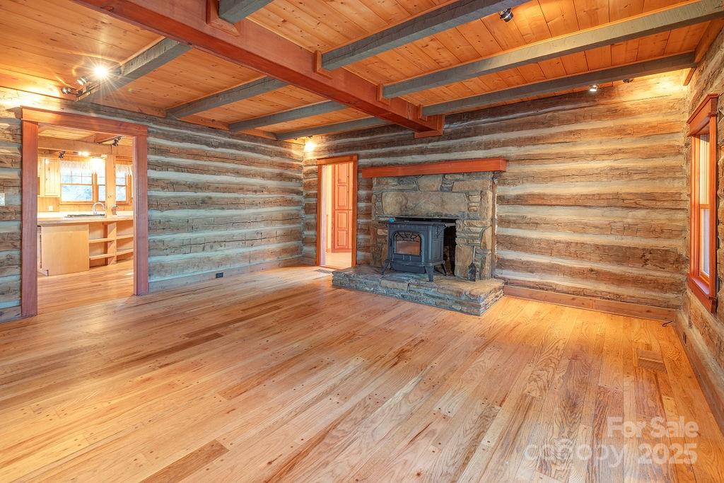 14 Woods Drive