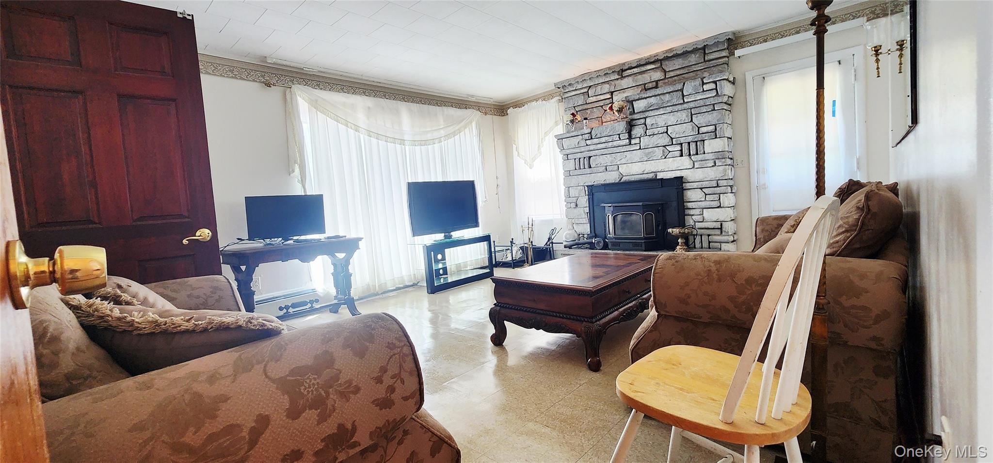 530 Sackett Lake Road