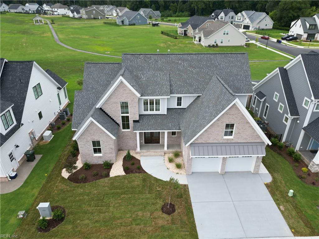 27 River Edge Drive