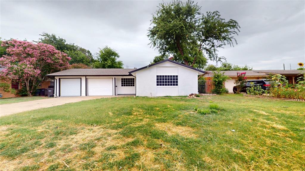 Remodeled house with 3bedroom 2 bath 2 car garage. There is a mother in law room just behind the garage. New paint, new floor, remodeled Bathrooms and new AC, etc.