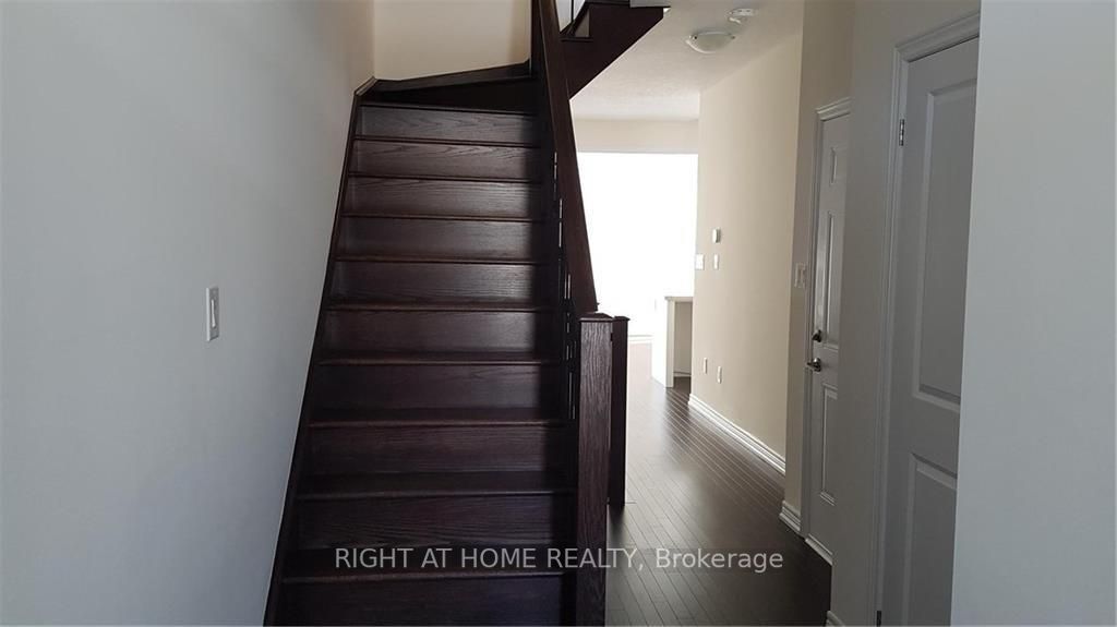 396 Threshing Mill Blvd