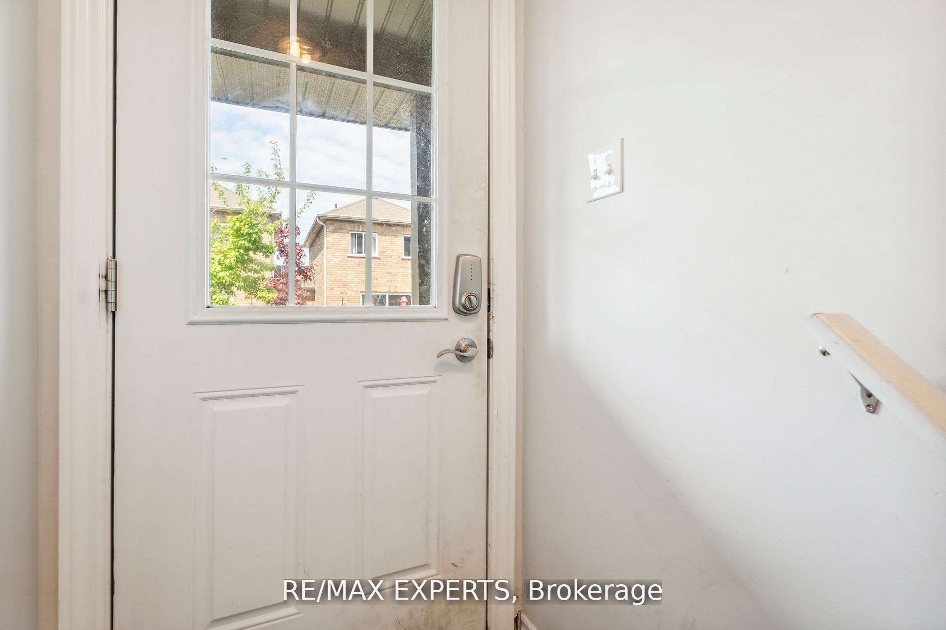 246 Penetanguishene Rd 13