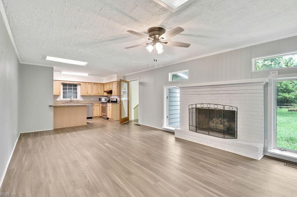 212 Pinewood Drive