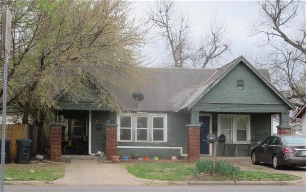 Tenant-occupied investment property with long-term occupants currently on a month-to-month lease. Both sides of duplex are rented by the same tenant and he sublets each side out. The 1508 side is in considerably better shape than the 1510 side. This home offers immediate rental income with flexibility for future adjustments. Property has a consistent rental history and is well-suited for investors seeking a buy-and-hold asset or portfolio addition. Month-to-month tenancy allows the new owner the option to continue current leasing arrangements or reposition the property based on investment strategy. Showings will be done in consideration of tenants not being disturb excessively and do require a minimum of a 48 hour notice. **Additional photos coming soon