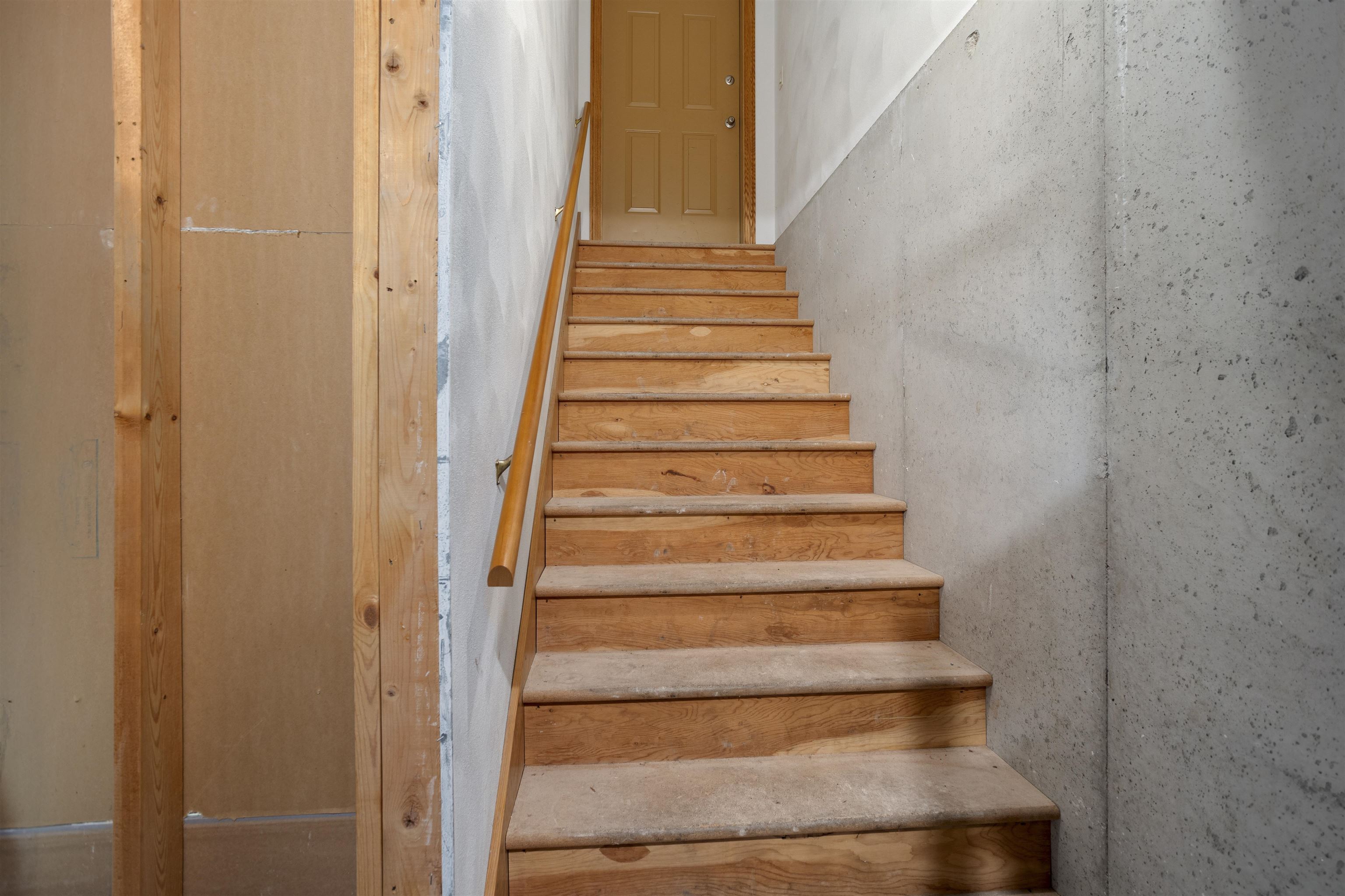 1501 E WYNDMERE Drive