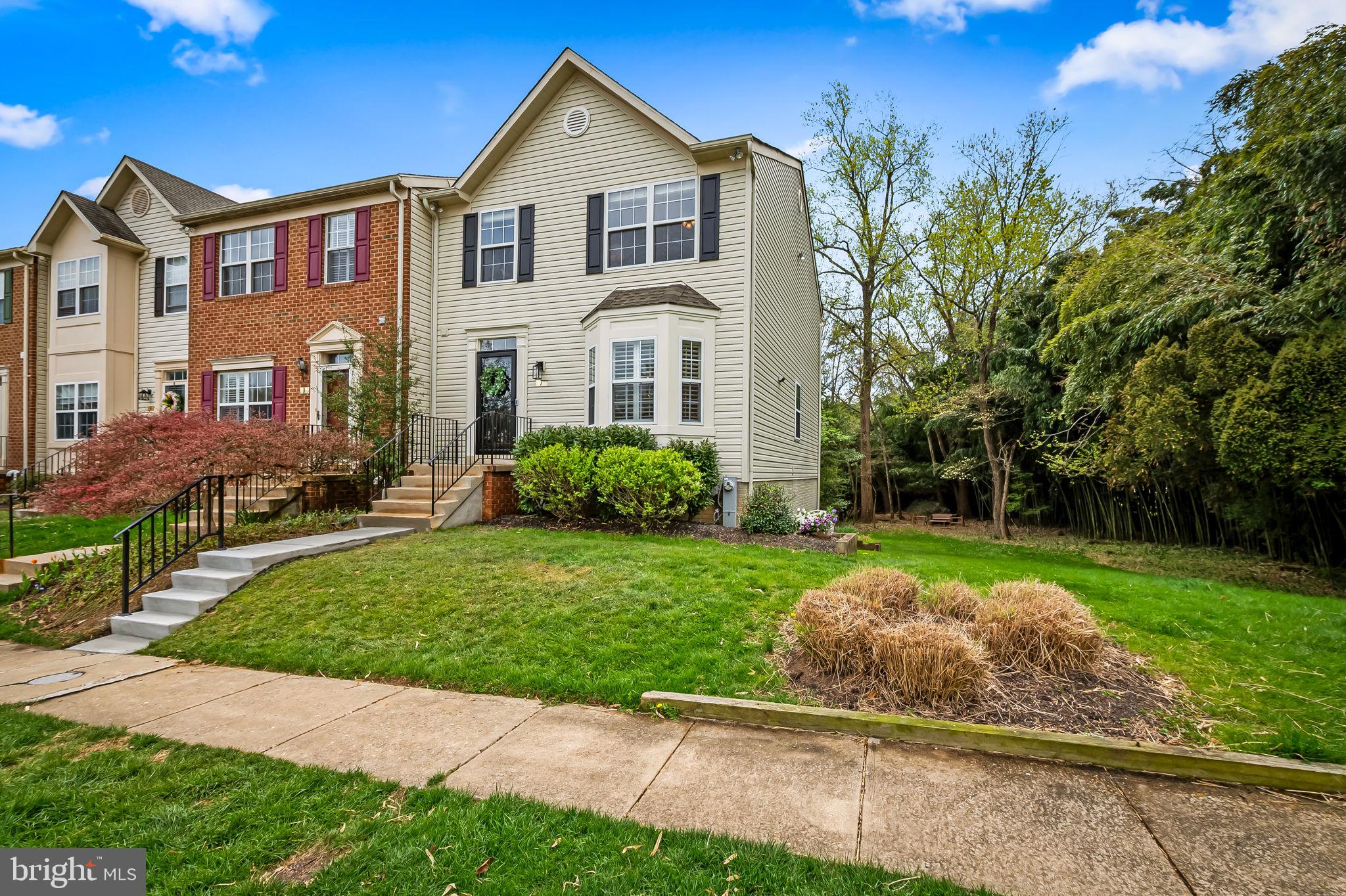1 Winterberry Ct  