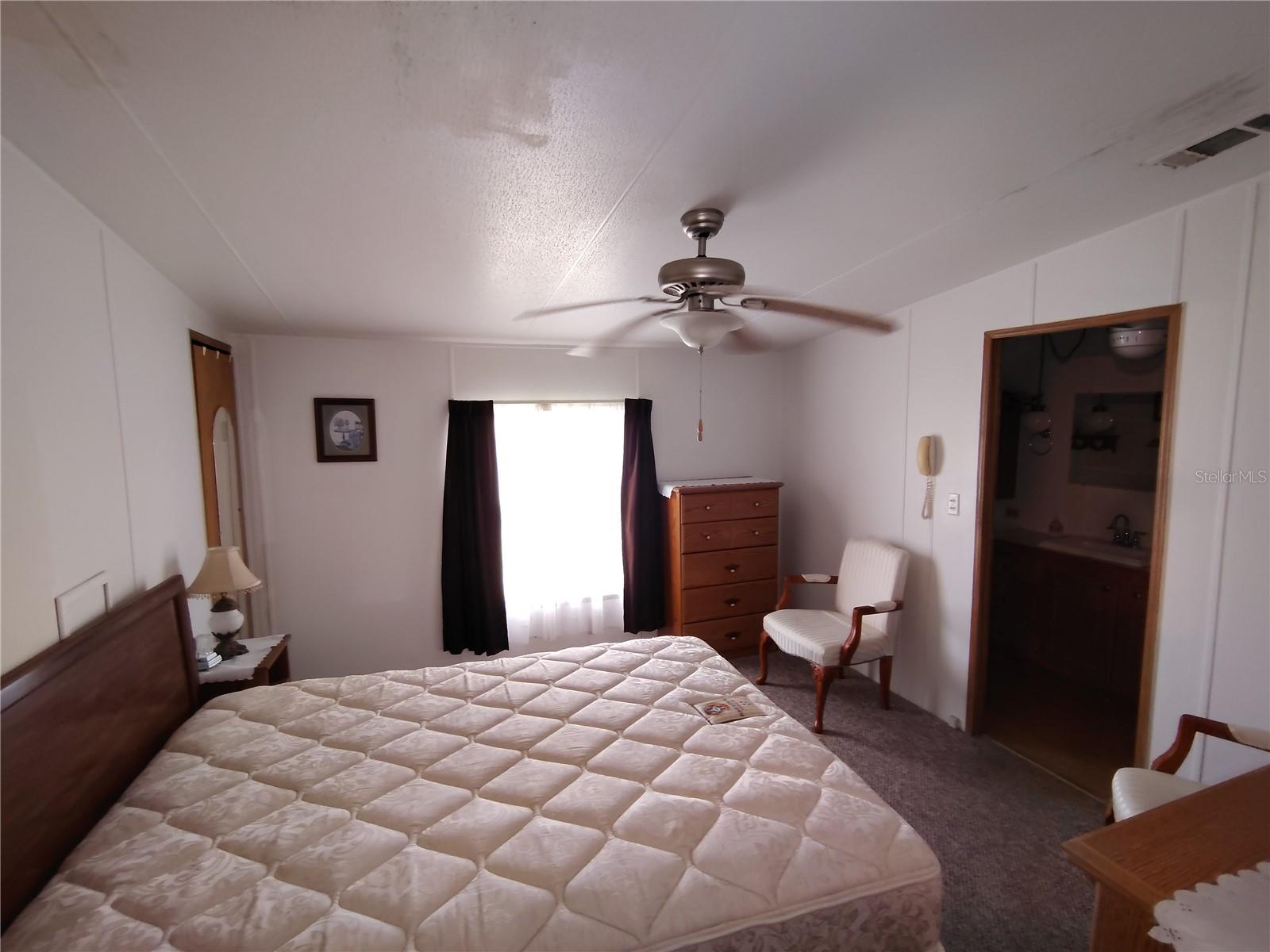 52 Outlet Drive