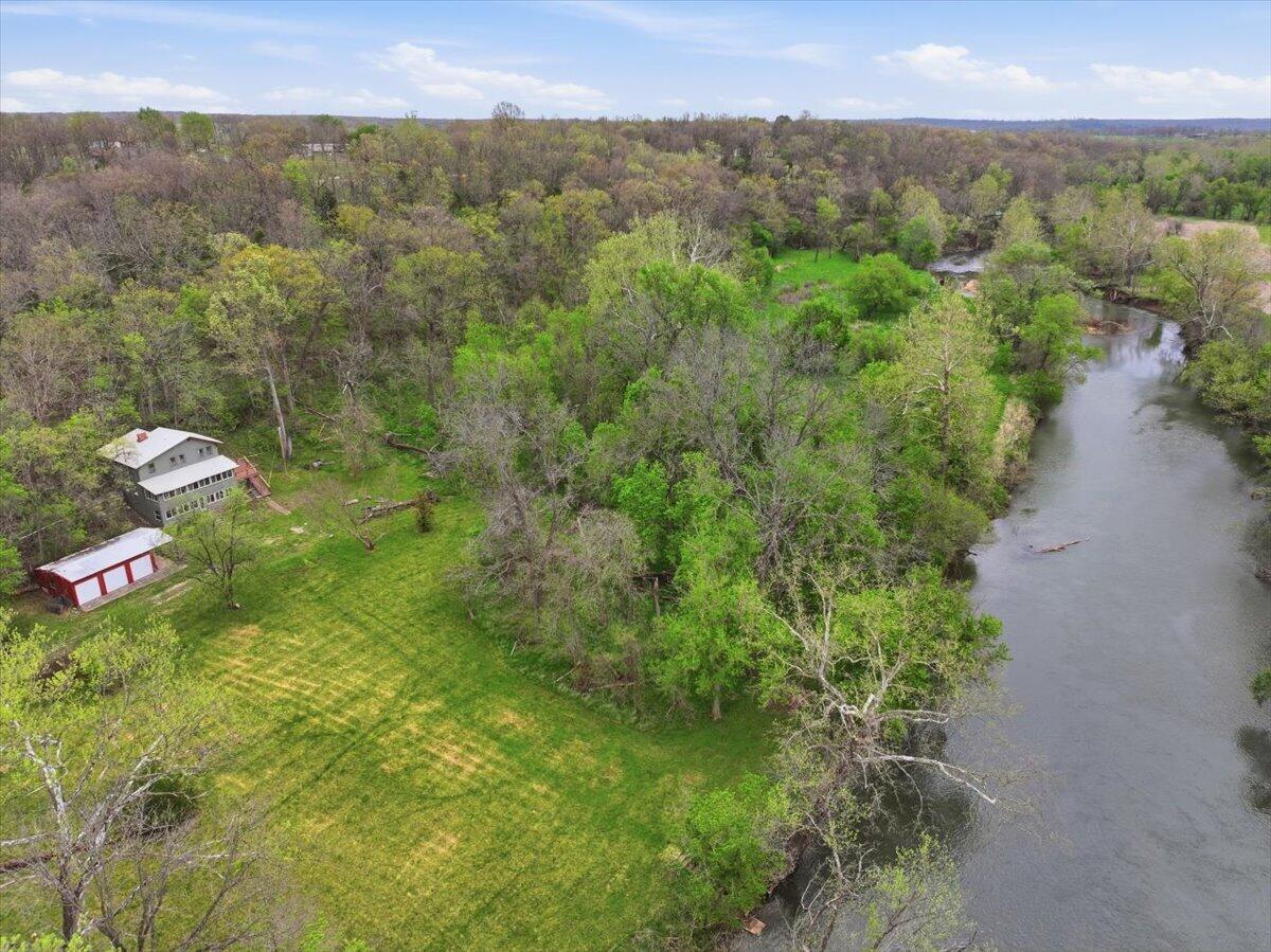 82 Watermill Road