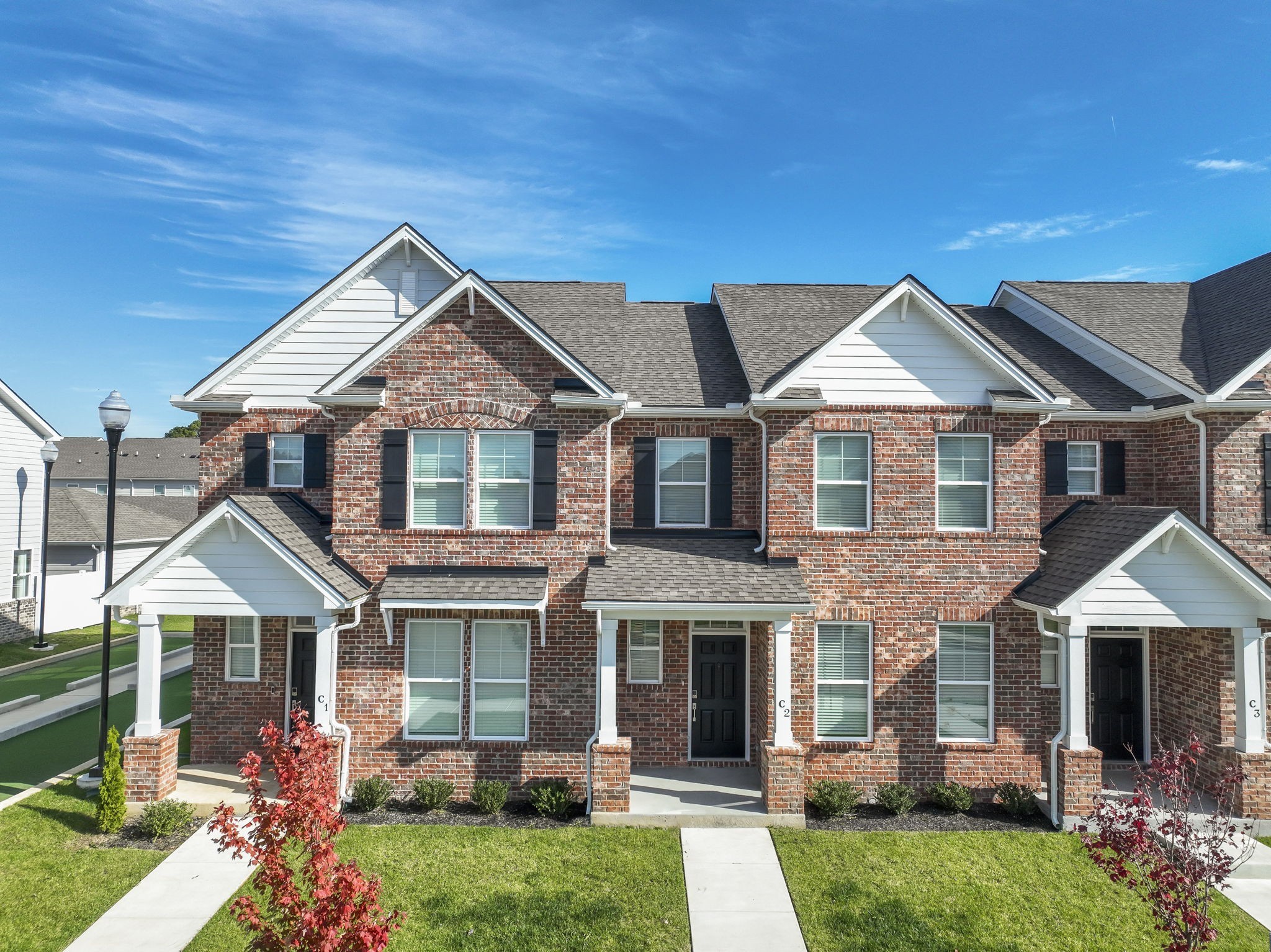 2900 Suzanne Landon Dr D4 — sold