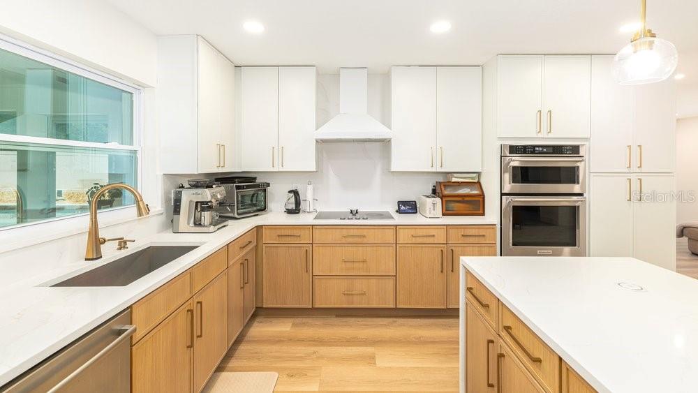 2086 Winnetka Court