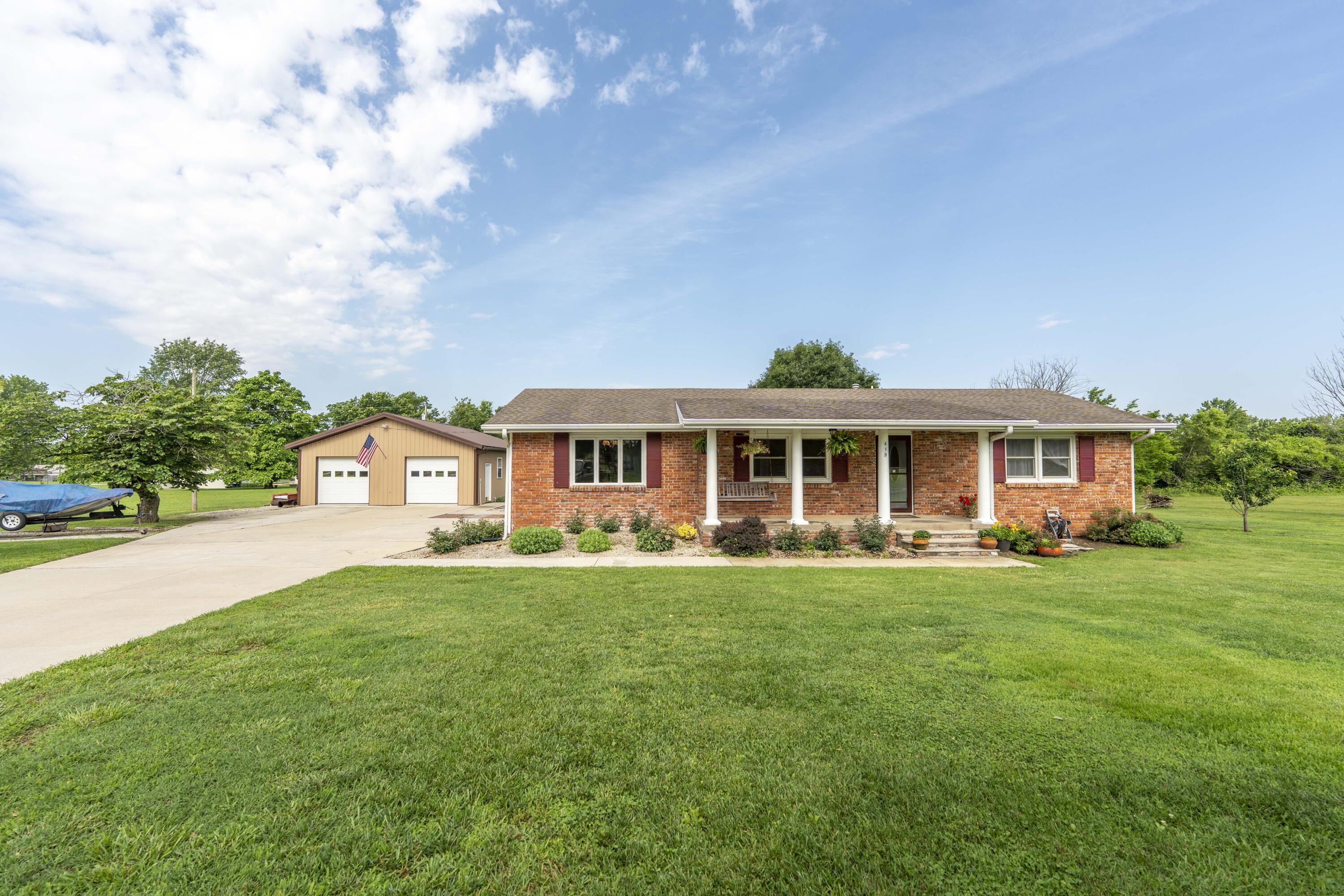 419 E Northview Circle E
