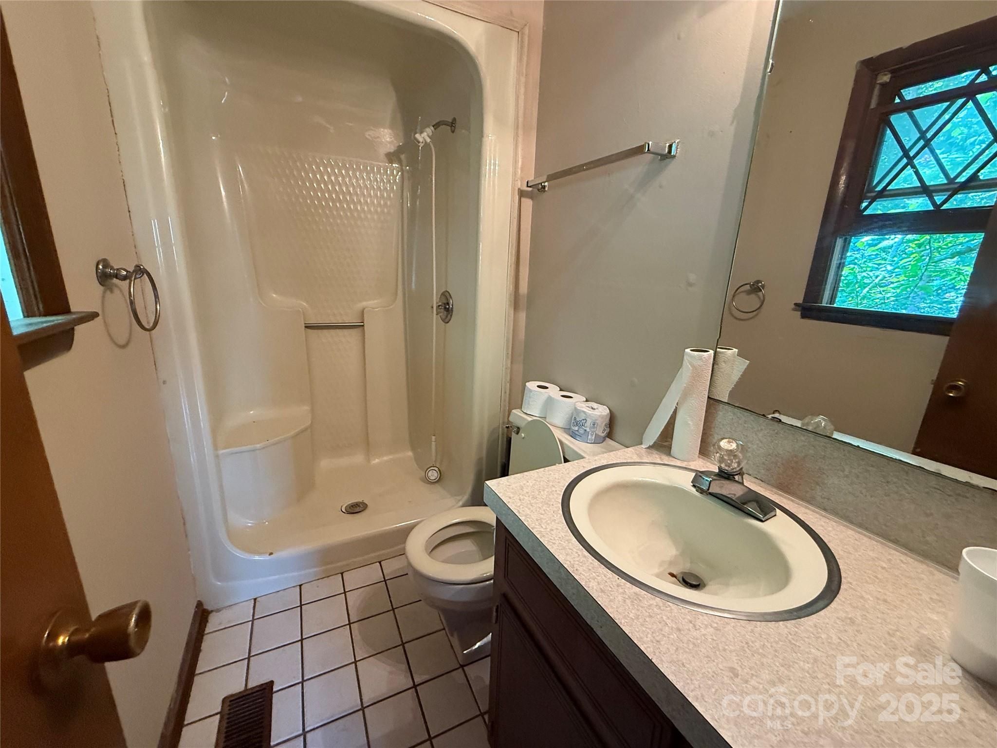 5422 River Road