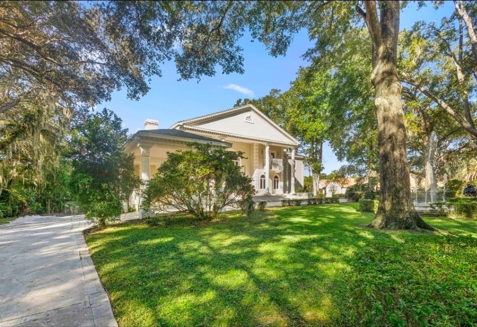 1126 Brownshire Court