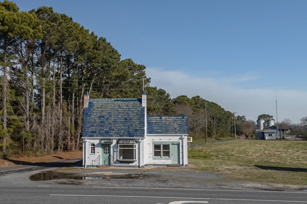 3255 Stone Rd