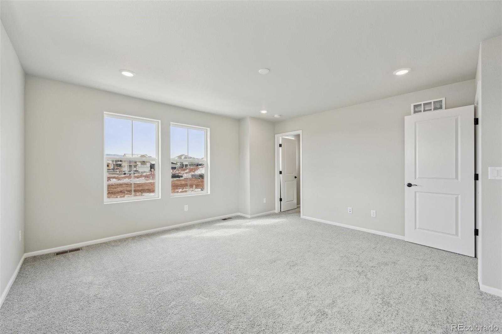 8779 Whiteclover Street