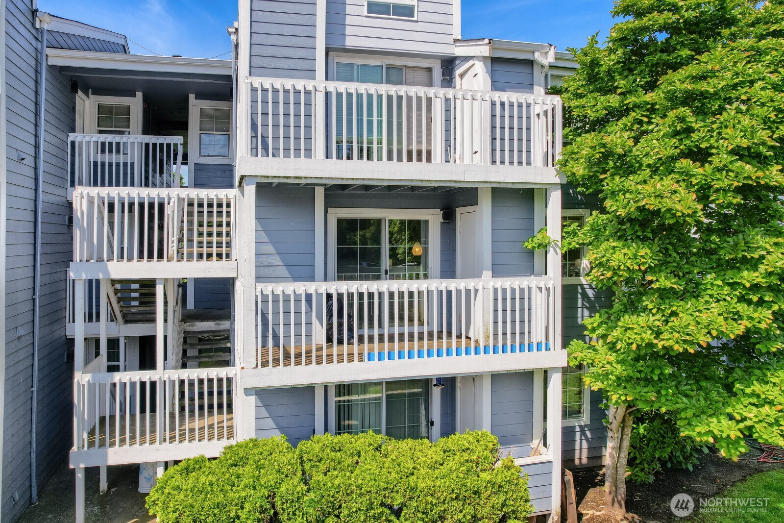 22831 S 30 Avenue S 203